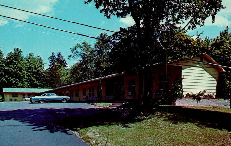 Terrace Motel - Vintage Postcard (newer photo)